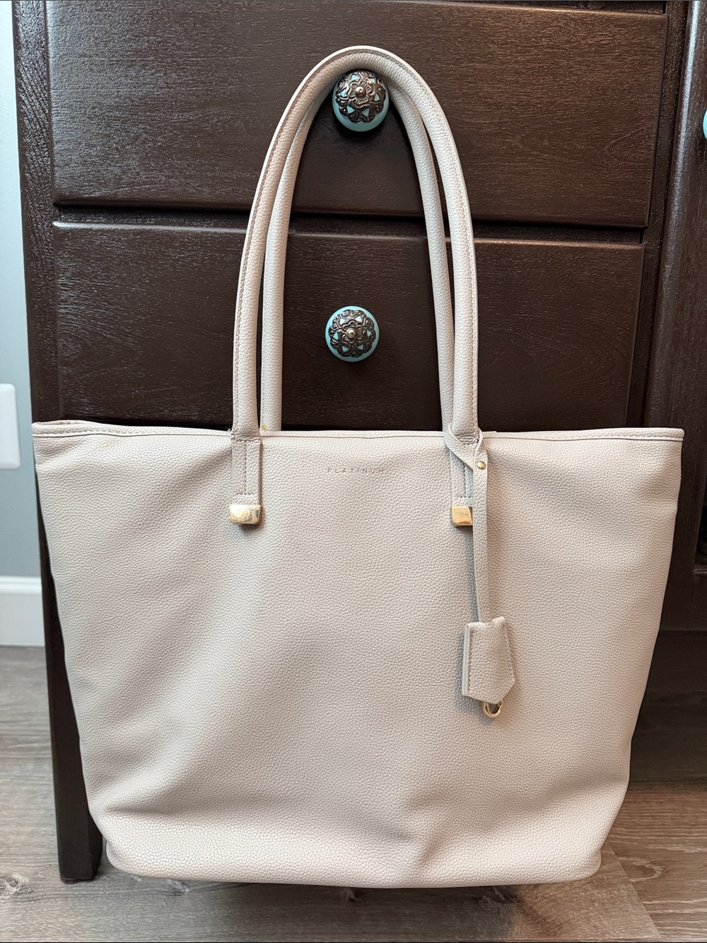 Platinum Avenue Laptop Case 15.4”-Beige